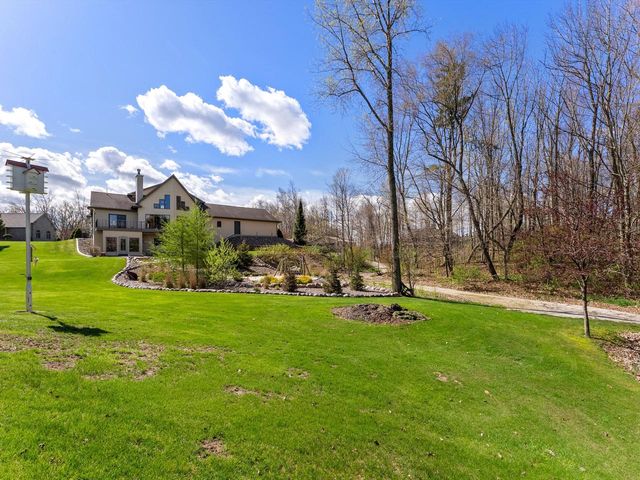 4818 Maplecrest Ridge ROAD, Whitelaw, WI 54247