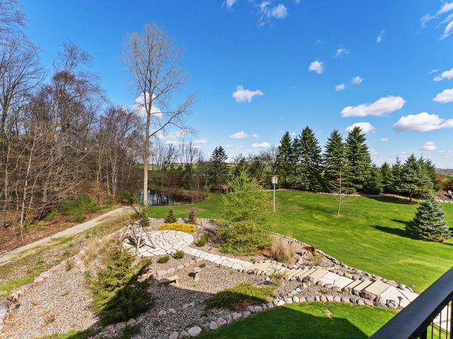 4818 Maplecrest Ridge ROAD, Whitelaw, WI 54247