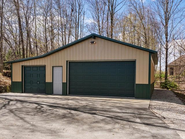 4818 Maplecrest Ridge ROAD, Whitelaw, WI 54247