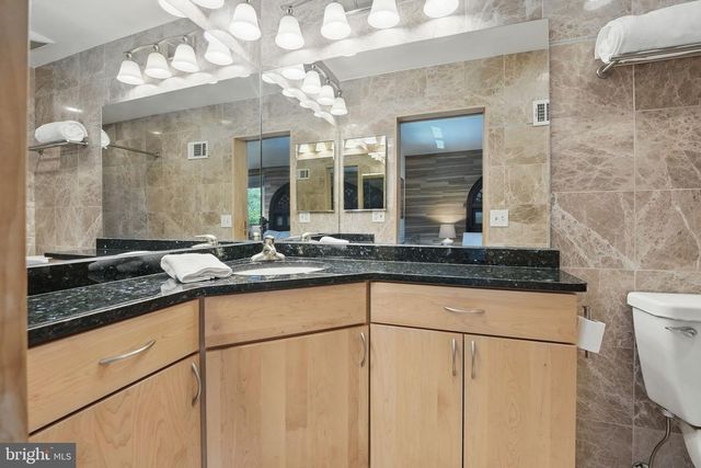 11817 BLUE SPRUCE RD, Reston, VA 20191