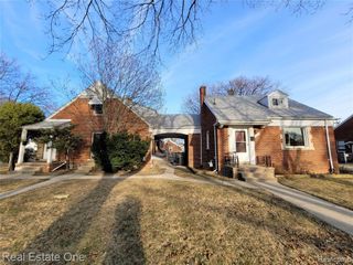 10339 Tireman Avenue, Dearborn, MI 48126