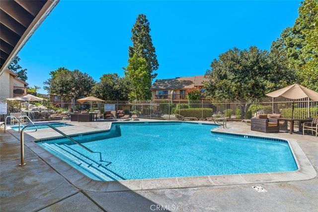 89 Lemon Grove, Irvine, CA 92618