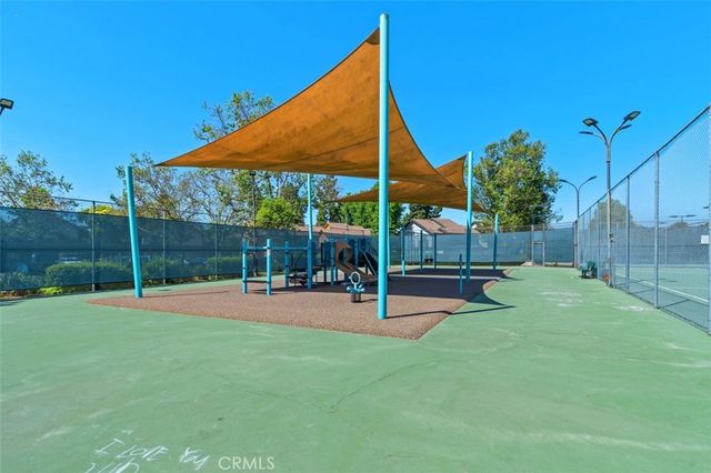 89 Lemon Grove, Irvine, CA 92618