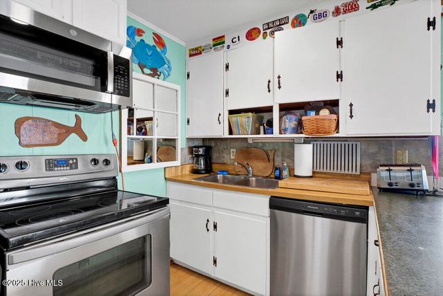 1714 N Shore Drive, Surf City, NC 28445
