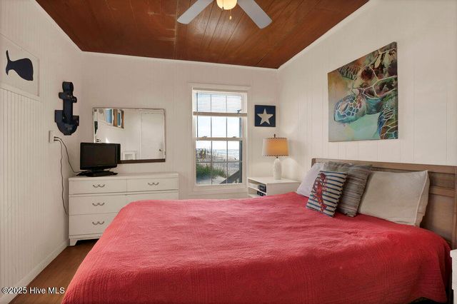 1714 N Shore Drive, Surf City, NC 28445