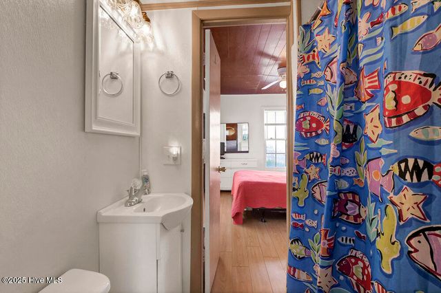 1714 N Shore Drive, Surf City, NC 28445