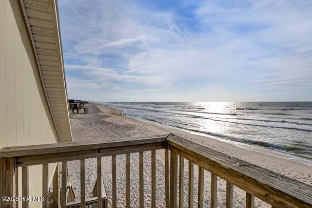 1714 N Shore Drive, Surf City, NC 28445