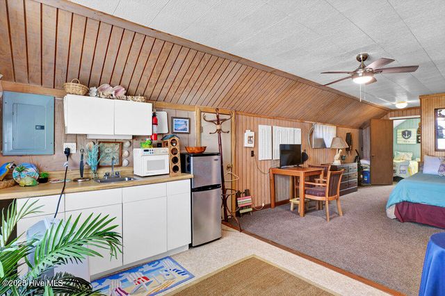 1714 N Shore Drive, Surf City, NC 28445
