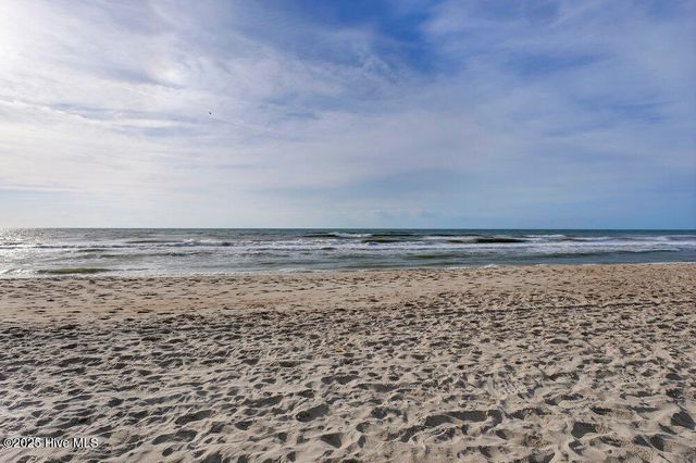 1714 N Shore Drive, Surf City, NC 28445