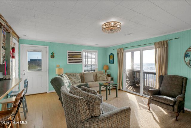 1714 N Shore Drive, Surf City, NC 28445