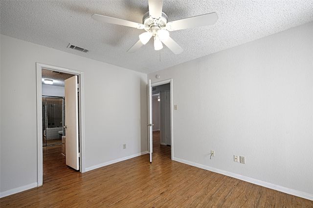 2109 Rainbow Drive 4420, Arlington, TX 76011