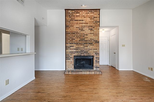 2109 Rainbow Drive 4420, Arlington, TX 76011