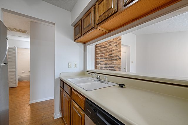 2109 Rainbow Drive 4420, Arlington, TX 76011