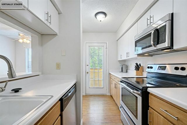 2109 Rainbow Drive 4420, Arlington, TX 76011