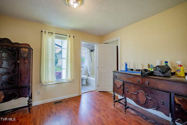 1714 East Millard Street, Johnson City, TN 37601