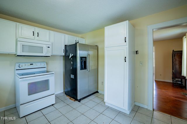 1714 East Millard Street, Johnson City, TN 37601