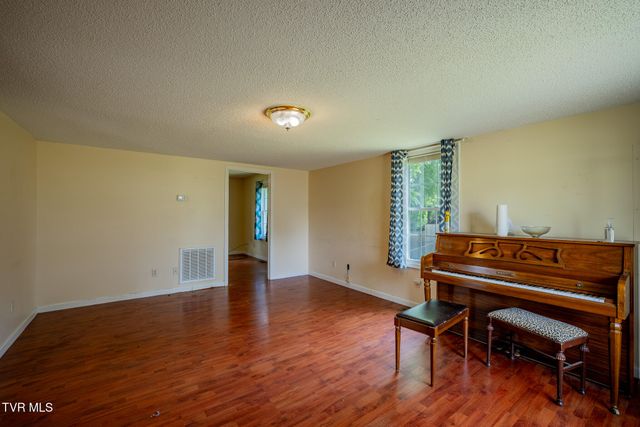 1714 East Millard Street, Johnson City, TN 37601