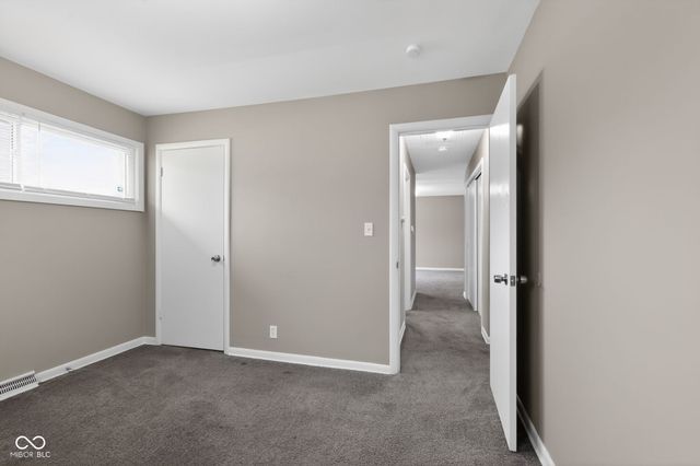 2118 Newcomer Lane, Beech Grove, IN 46107