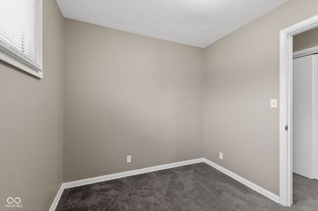 2118 Newcomer Lane, Beech Grove, IN 46107