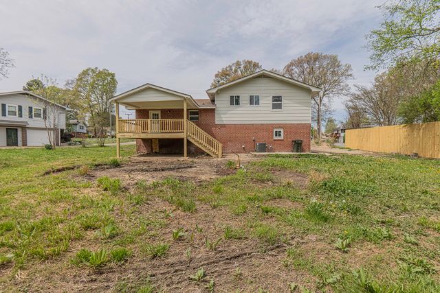 13 Edgewood Circle, Fort Oglethorpe, GA 30742