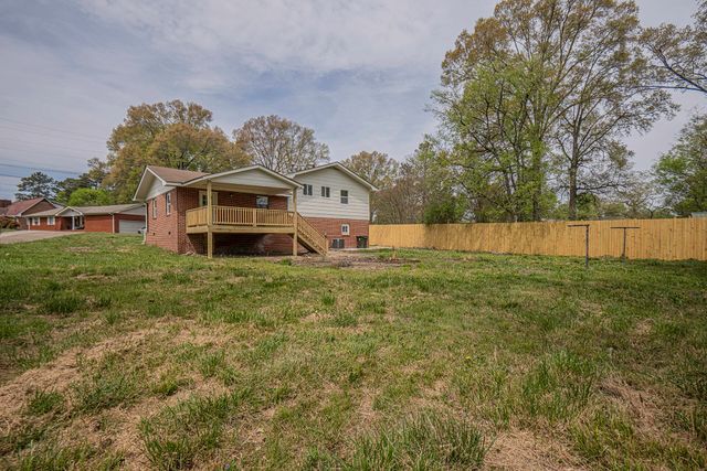 13 Edgewood Circle, Fort Oglethorpe, GA 30742