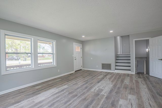 13 Edgewood Circle, Fort Oglethorpe, GA 30742