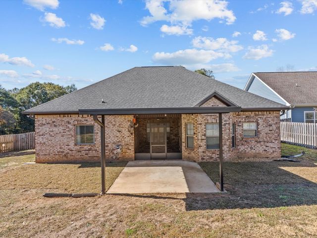 217 Savannah Drive, Enterprise, AL 36330