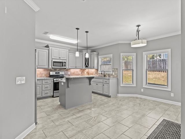 217 Savannah Drive, Enterprise, AL 36330