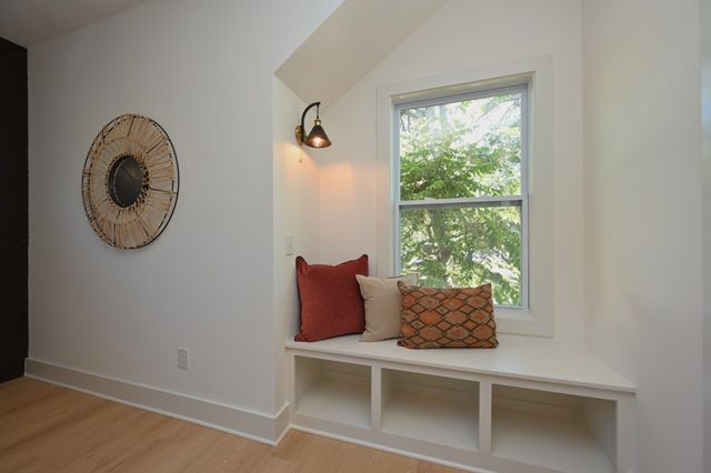 1212 Stockell St, Nashville, TN 37207