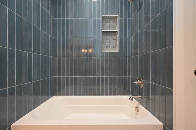 1212 Stockell St, Nashville, TN 37207