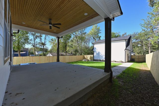 1212 Stockell St, Nashville, TN 37207