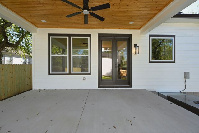 1212 Stockell St, Nashville, TN 37207