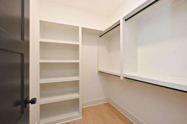 1212 Stockell St, Nashville, TN 37207