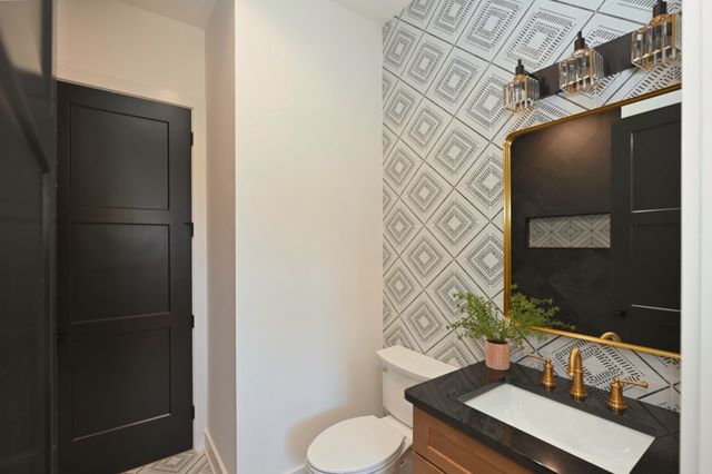 1212 Stockell St, Nashville, TN 37207