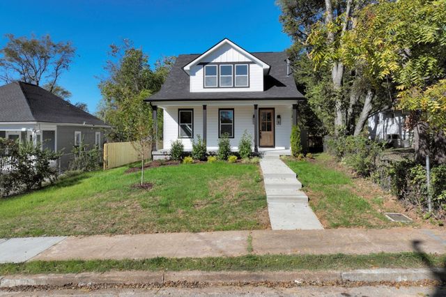 1212 Stockell St, Nashville, TN 37207