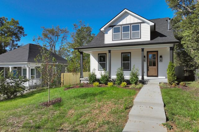 1212 Stockell St, Nashville, TN 37207