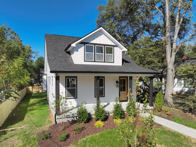 1212 Stockell St, Nashville, TN 37207