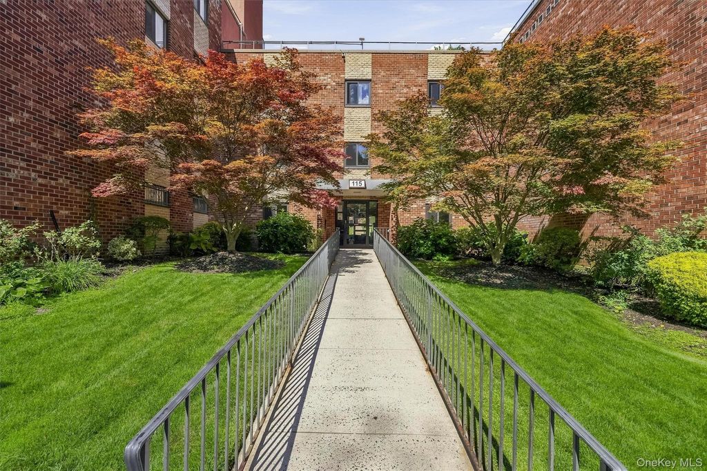 115 Dehaven Drive 305, Yonkers, NY 10703 — photo 5