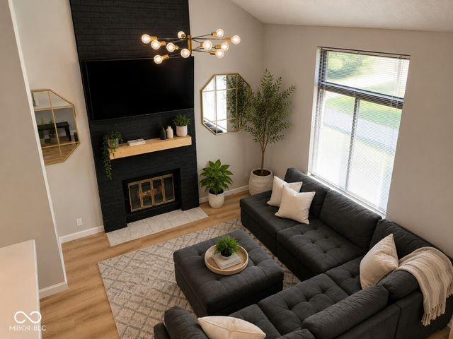 346 E Saint Clair Street, Indianapolis, IN 46202
