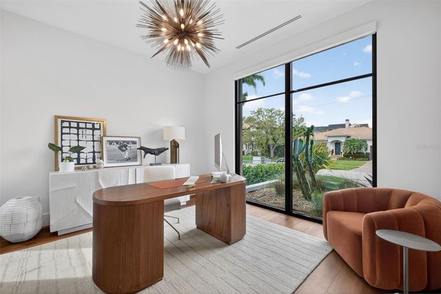 370 BELLEAIR DRIVE NE, St Petersburg, FL 33704