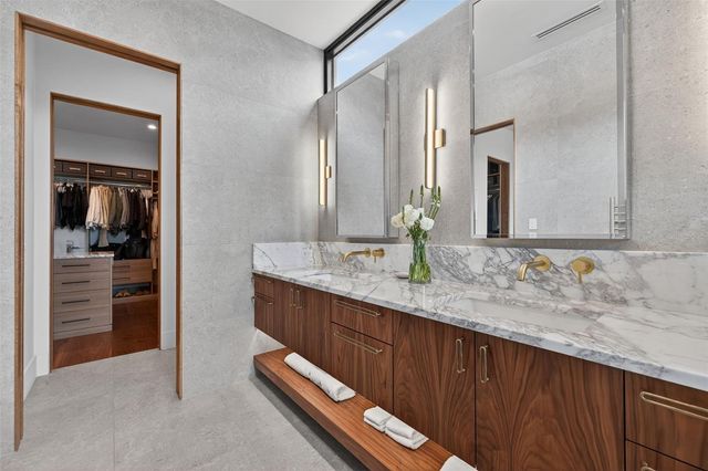 370 BELLEAIR DRIVE NE, St Petersburg, FL 33704