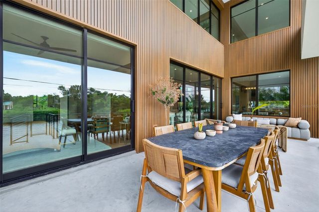 370 BELLEAIR DRIVE NE, St Petersburg, FL 33704