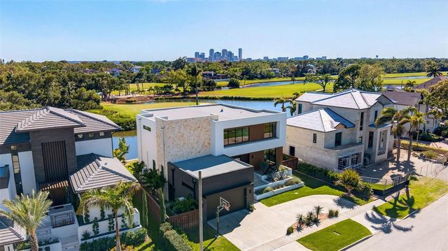 370 BELLEAIR DRIVE NE, St Petersburg, FL 33704