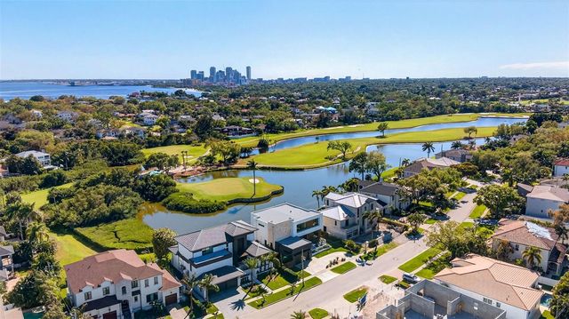 370 BELLEAIR DRIVE NE, St Petersburg, FL 33704