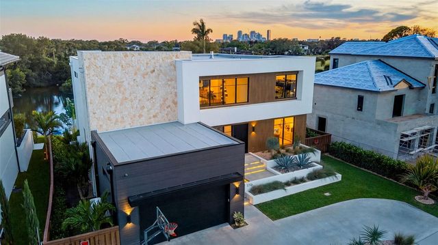 370 BELLEAIR DRIVE NE, St Petersburg, FL 33704