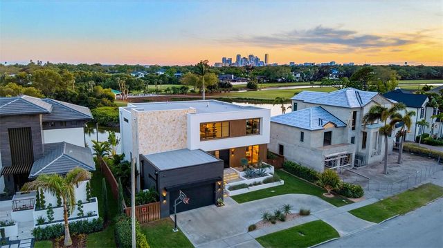 370 BELLEAIR DRIVE NE, St Petersburg, FL 33704