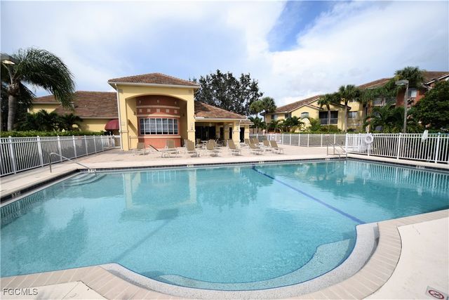 6481 Aragon WAY 205, Fort Myers, FL 33966