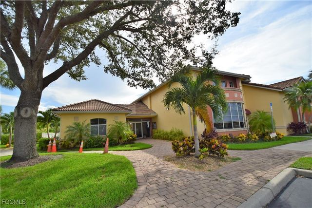 6481 Aragon WAY 205, Fort Myers, FL 33966