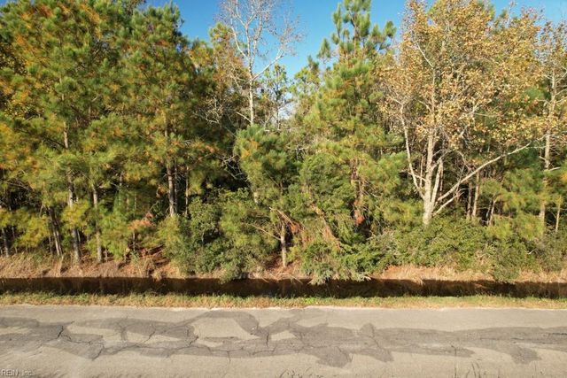 1376 Shipps Cabin RD, Virginia Beach, VA 23457