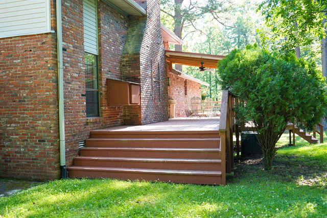 8901 Dawn Drive, Mabelvale, AR 72103
